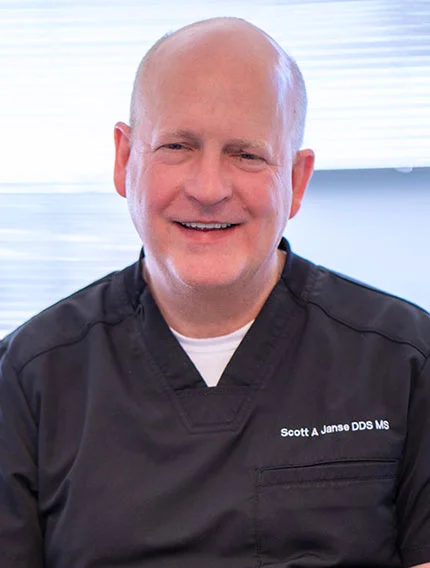 A photo of Dr. Scott Janse, of Oak Hills Endodontics